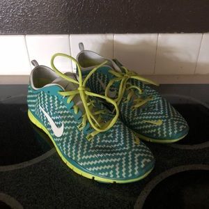 Nike | 9.5 | Free 5.0 lightly worn